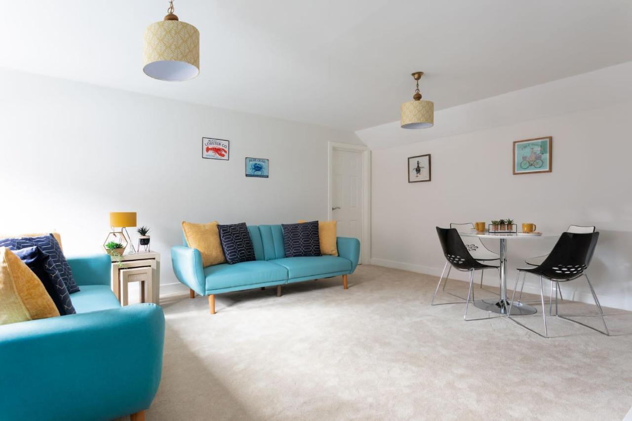 Apartment Executive